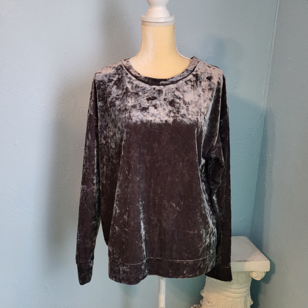 H&M velor crushed velvet top/blouse B23